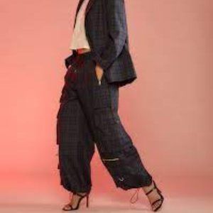 CYNTHAI ROWLEY GREEN PLAID CARGO PANTS